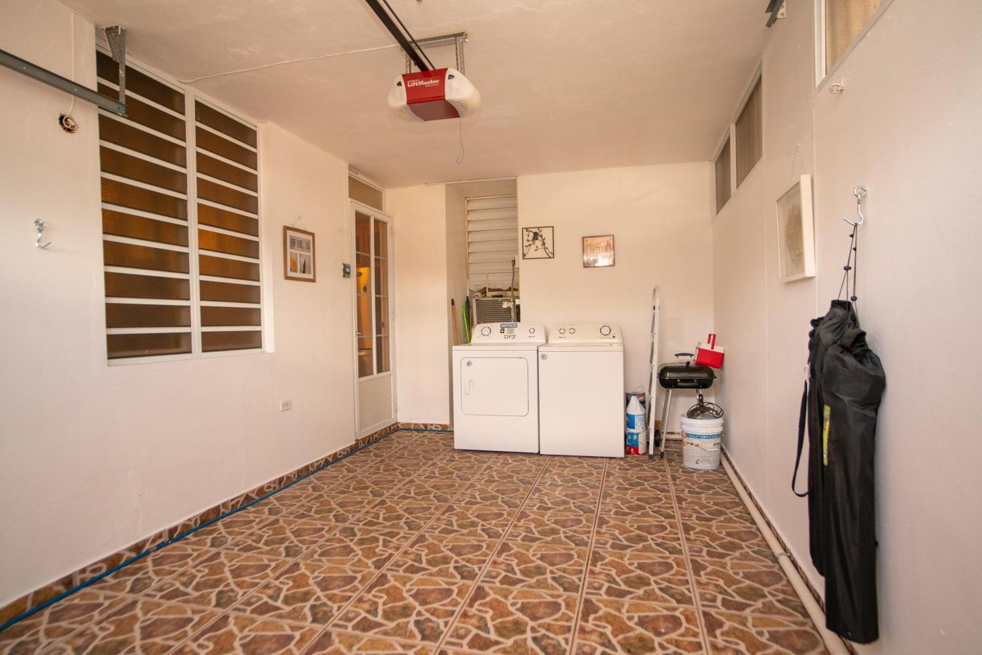 Lupa Guesthouse Affordable Family Home Rincon Esterno foto